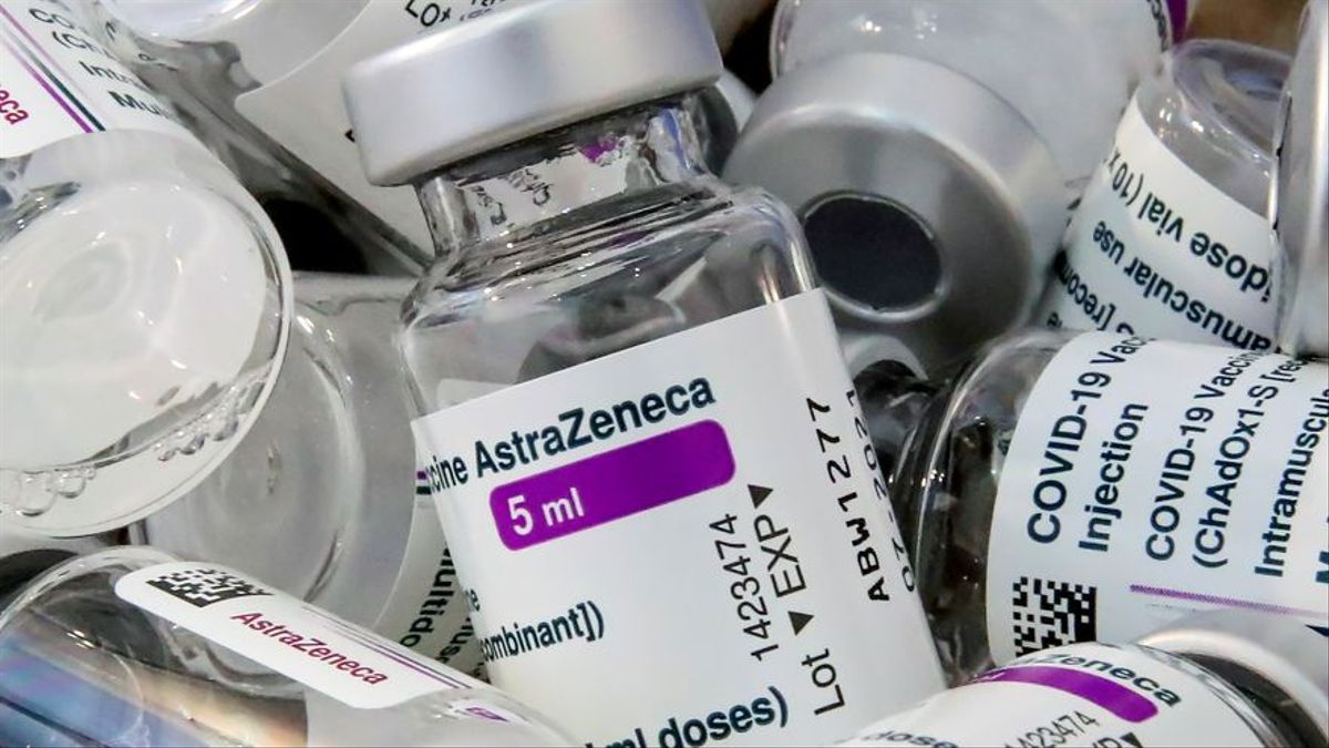 En Italia, joven de 18 años muere tras recibir vacuna anticovid de AstraZeneca
