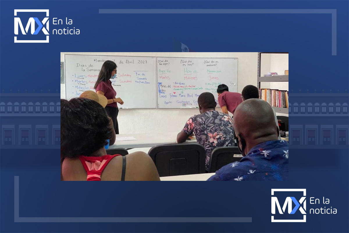 Imparten clases de español a migrantes en Tapachula