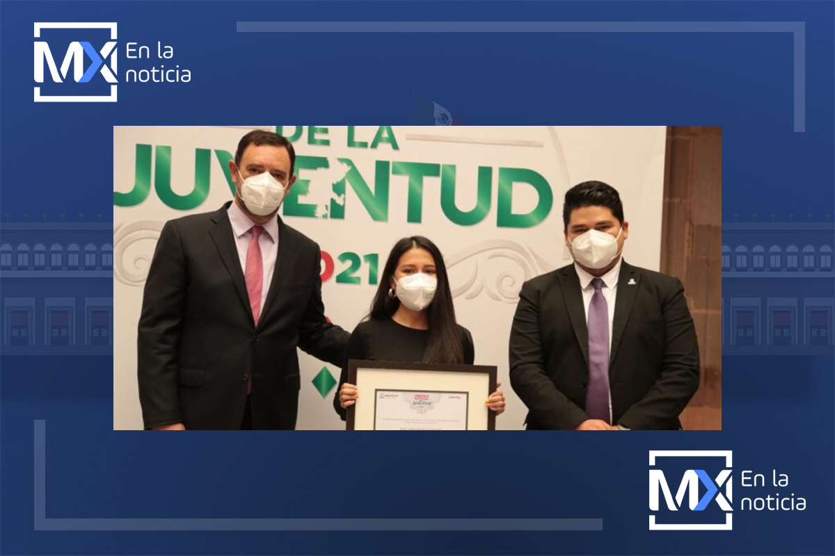 Gobernador de Zacatecas entrega Premio Estatal de la Juventud