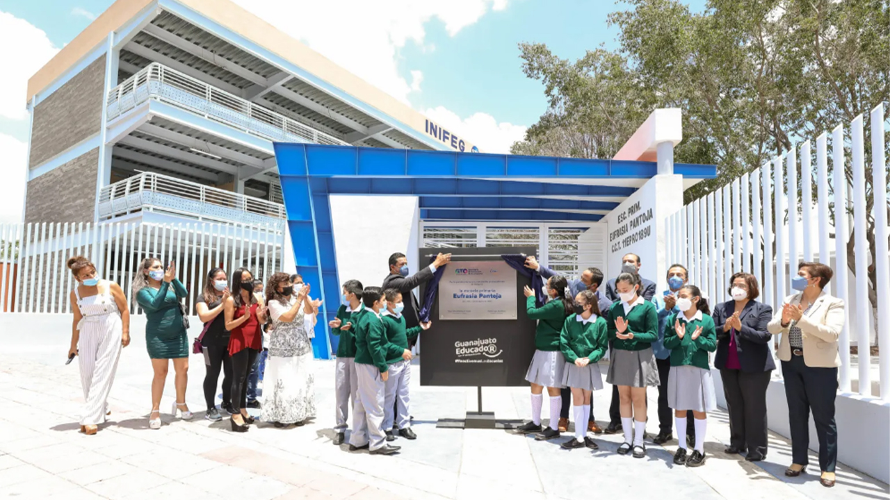 Inaugura Gobernador la Escuela Primaria Eufrasia Pantoja