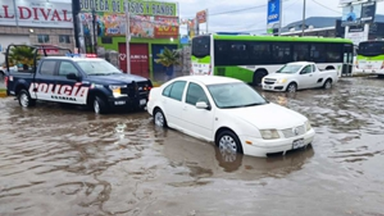 Municipios de Hidalgo se inundan por fuerte tormenta