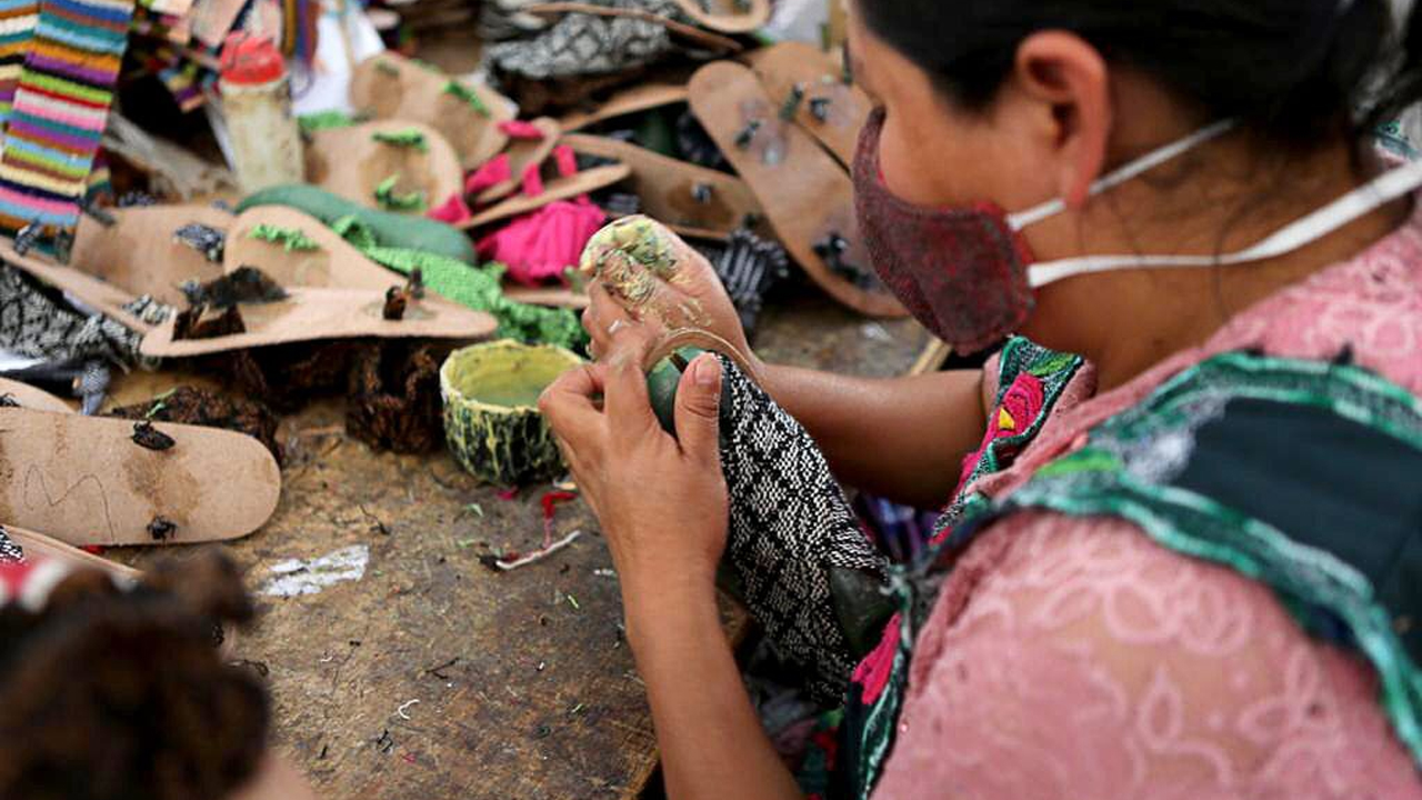 La economía de Oaxaca crece de la mano de las artesanas y los artesanos: IMM