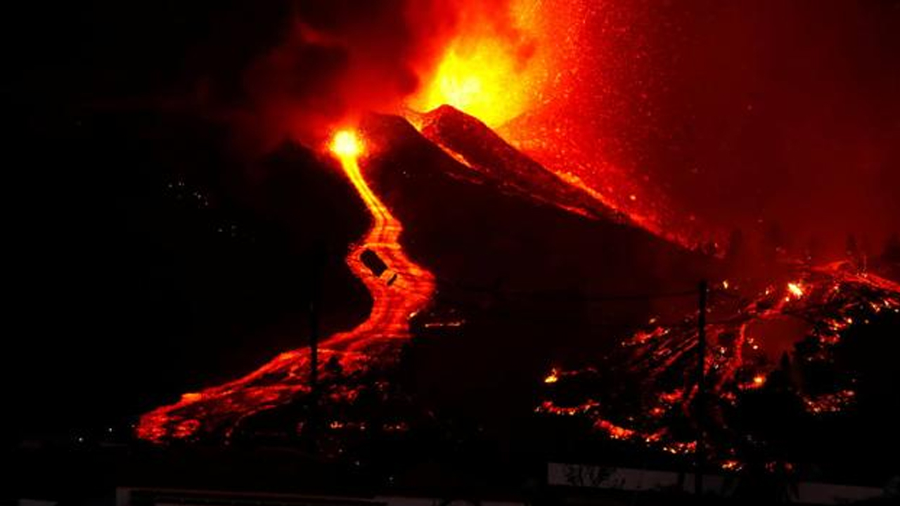 Ministra propone aprovechar la erupción de La Palma y convertirlo en atractivo turístico