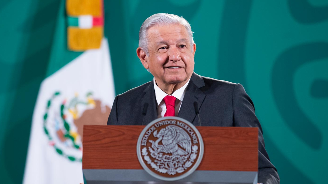 Avanza vacunación de Covid-19 un 70% en la población mayor de edad: AMLO