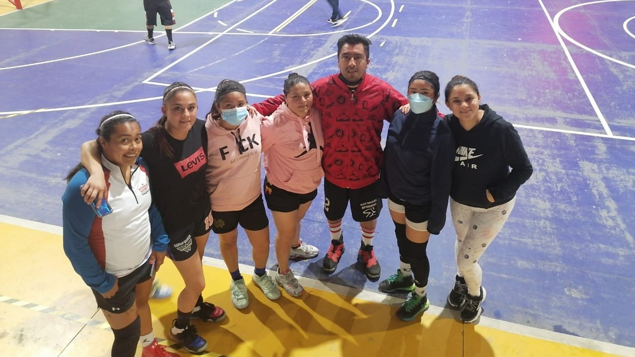 Organizan en Zacatelco la primera liga municipal de Basquetbol varonil y femenil