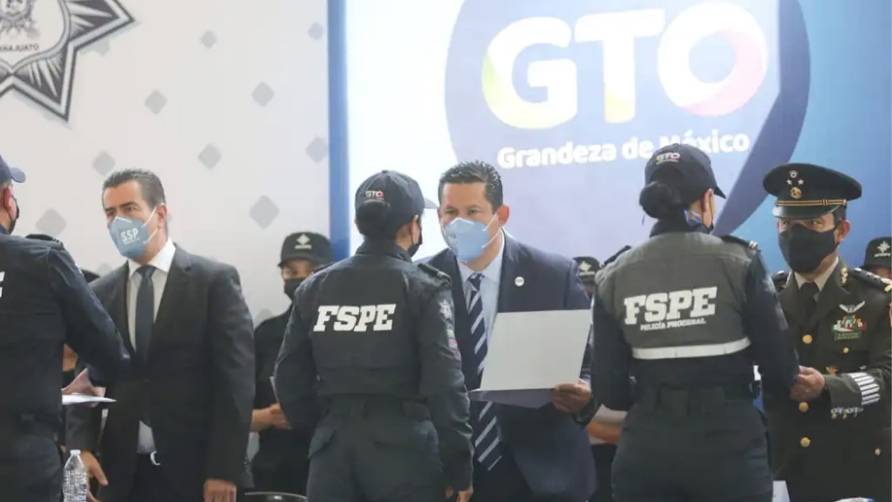 Tiene Guanajuato más de mil nuevos policías y especialistas en Seguridad Pública