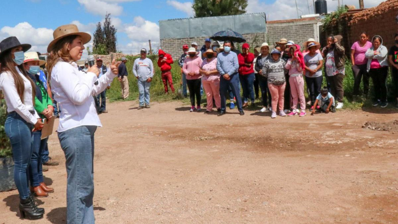 Convoca Sara Hernández de Monreal a rescatar a la niñez, la juventud y las familias zacatecanas