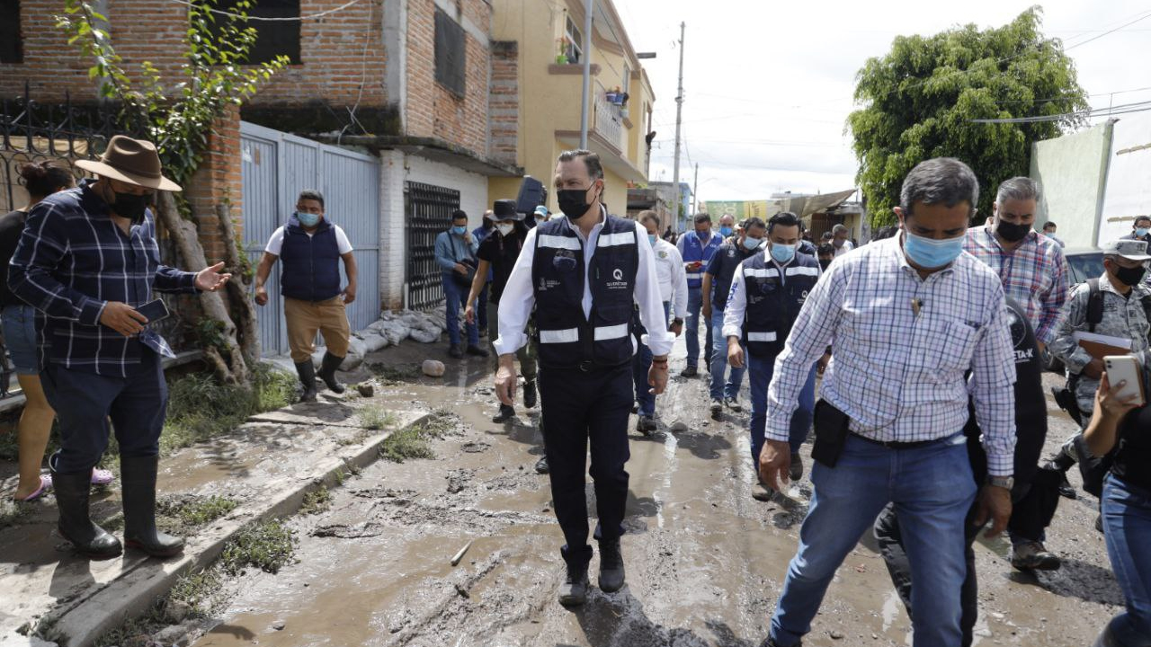 Atiende Gobernador contingencia por inundaciones en Querétaro y Corregidora