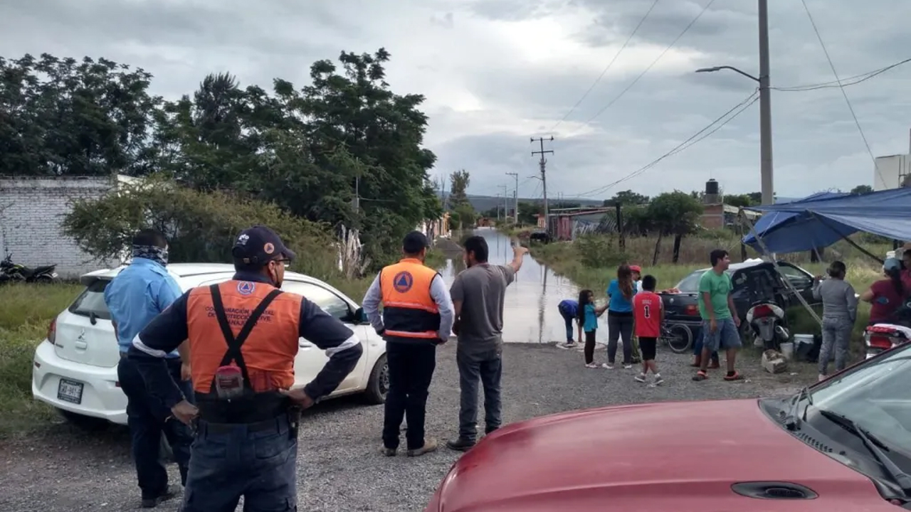 Mantiene Gobierno del Estado apoyos en zonas afectadas por lluvias en Guanajuato