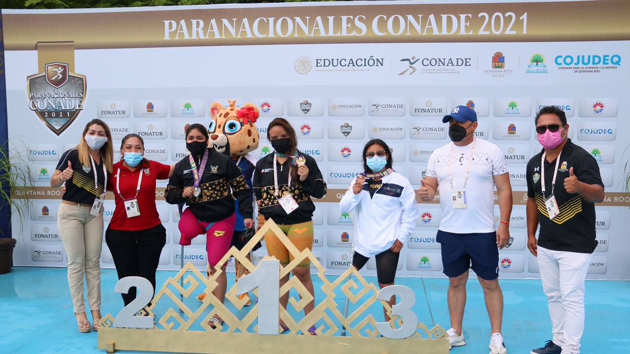 La selección Oaxaca de paranatación cierra su participación en los Parancionales Conade con cinco medallas