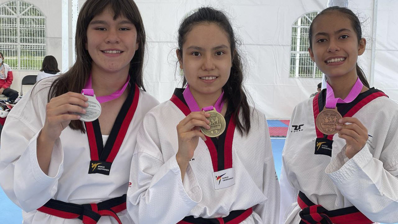 Queretanas suman medallas en Primer Campeonato Nacional Femenil de Taekwondo