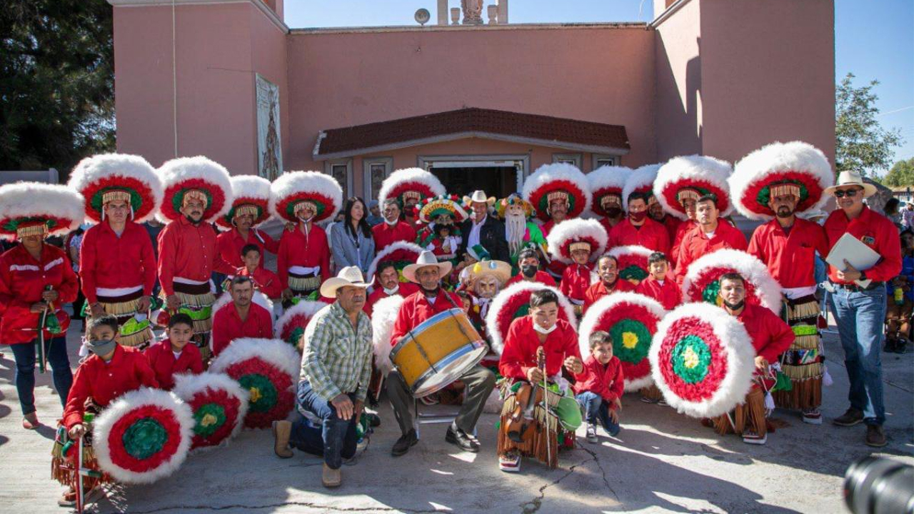 Reconoce Gobernador David Monreal a baluartes y precursores de la Danza de Matlachines en El Visitador, Zacatecas