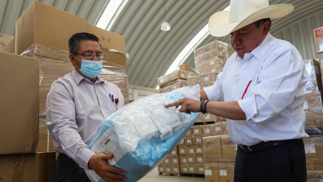 Gobernador de Zacatecas logra donación de equipo médico para hospitales públicos