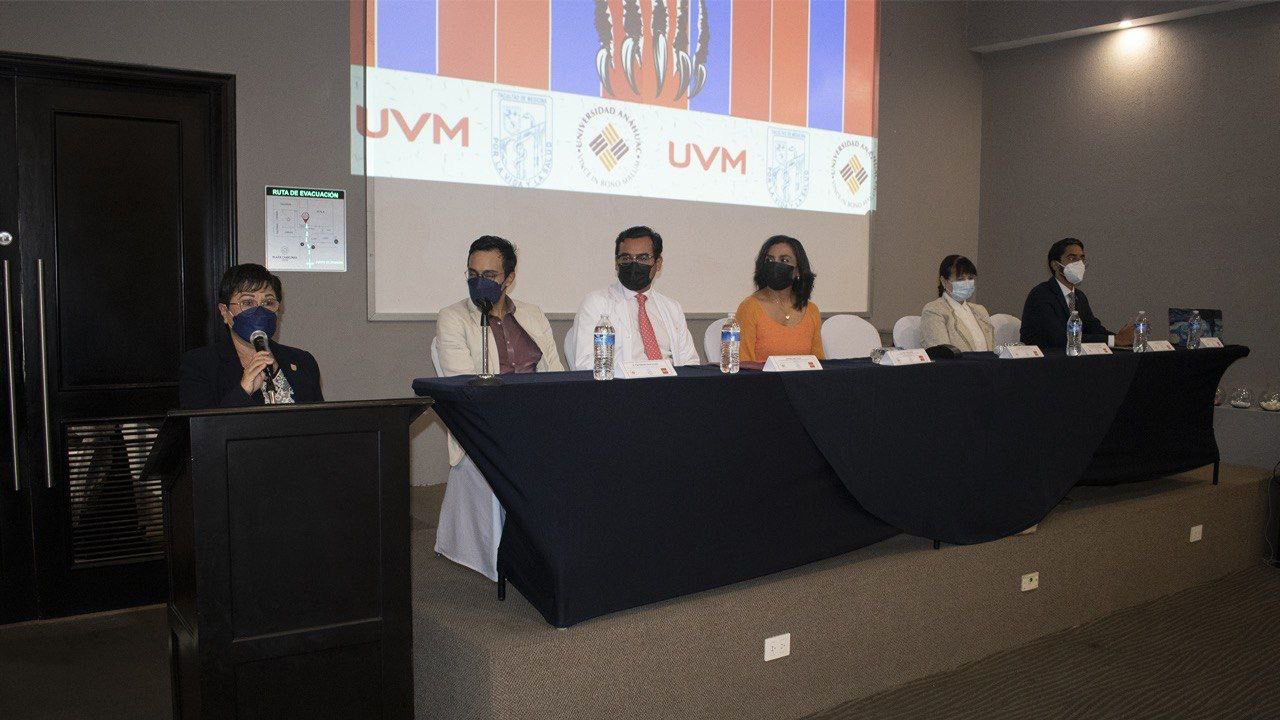 Inaugura Secretaria de Salud Primera Olimpiada Interuniversitaria de Conocimientos Médicos