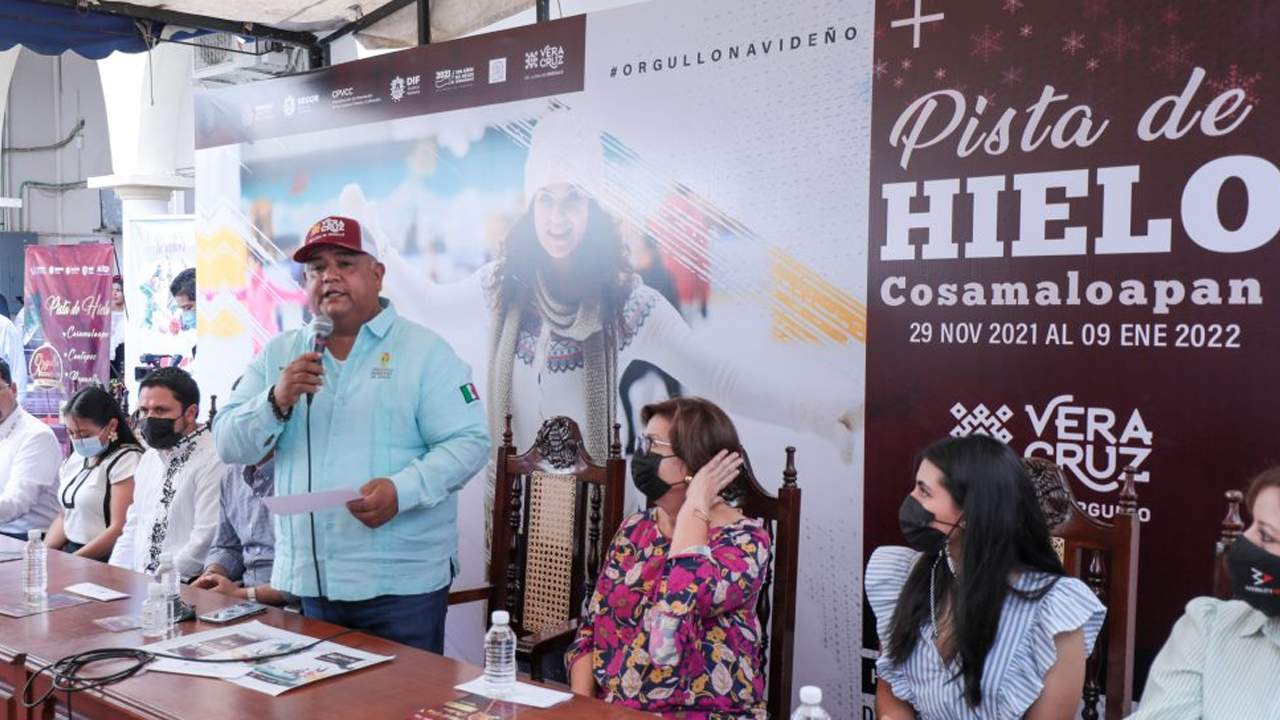 Esta navidad, la Cuenca del Papaloapan tendrá pista de patinaje sobre hielo