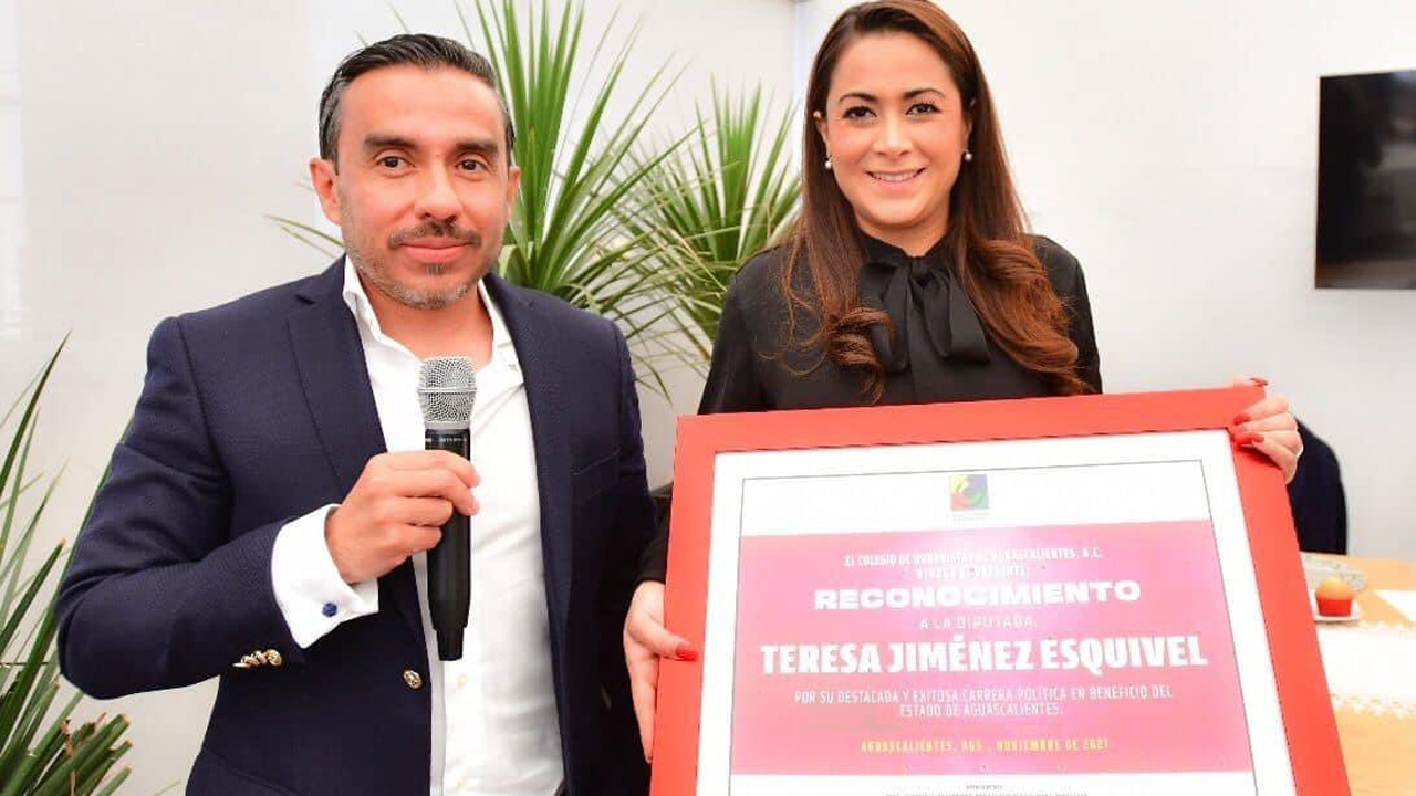 Recibe el respaldo de empresarios Tere Jiménez en Aguascalientes