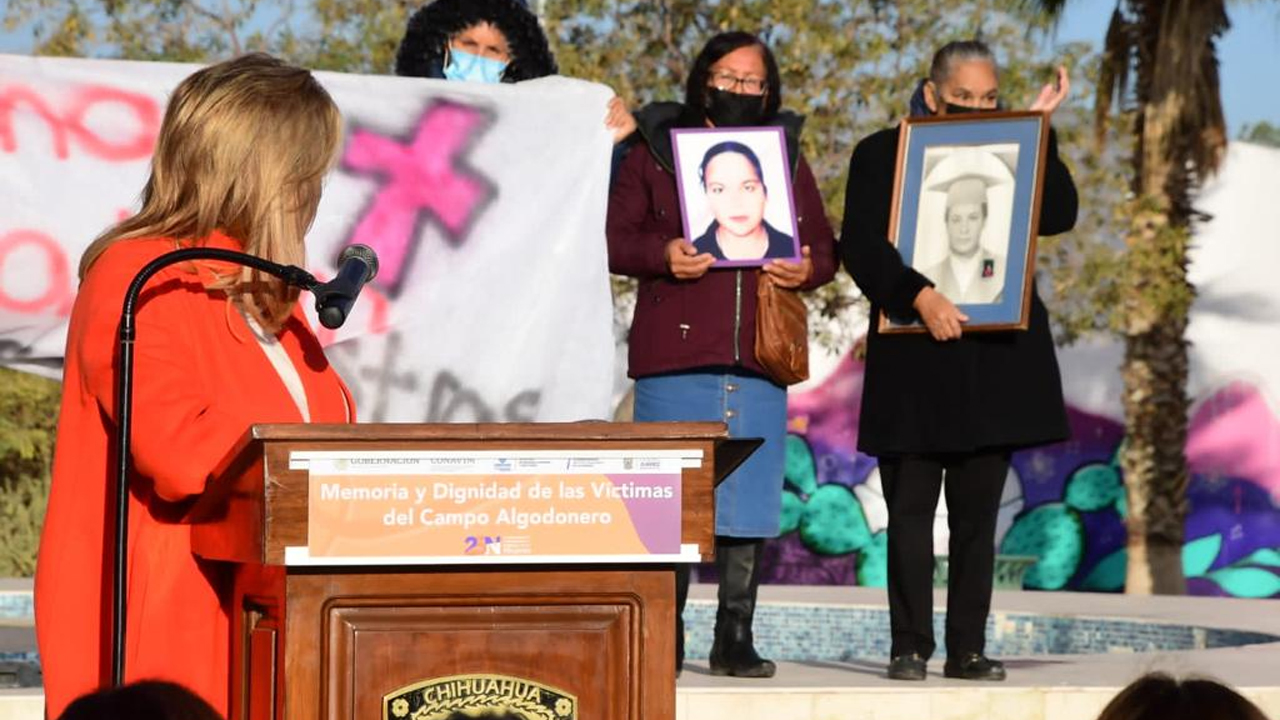 Conmemora Gobernadora de Chihuahua memoria de víctimas del Campo Algodonero en Juárez