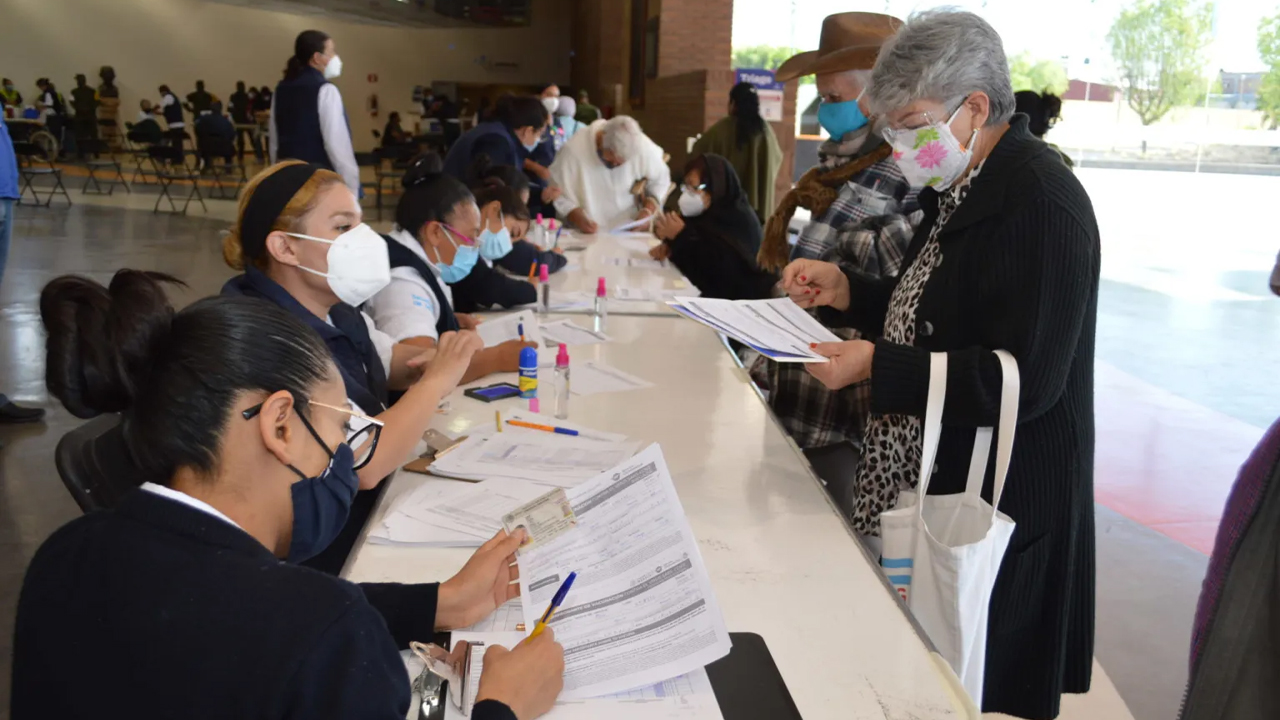 Guanajuato iniciará la aplicación de un tercer refuerzo para adultos mayores de 60 años