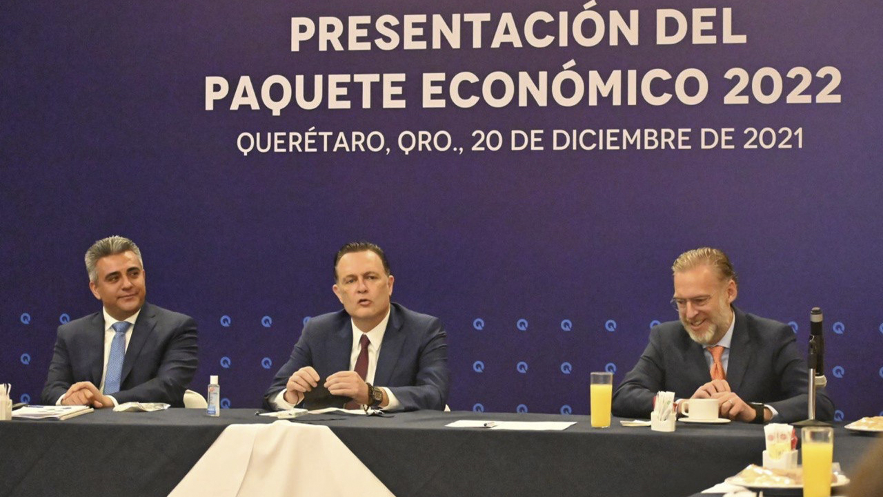 Sostiene Gobernador encuentro con empresarios queretanos