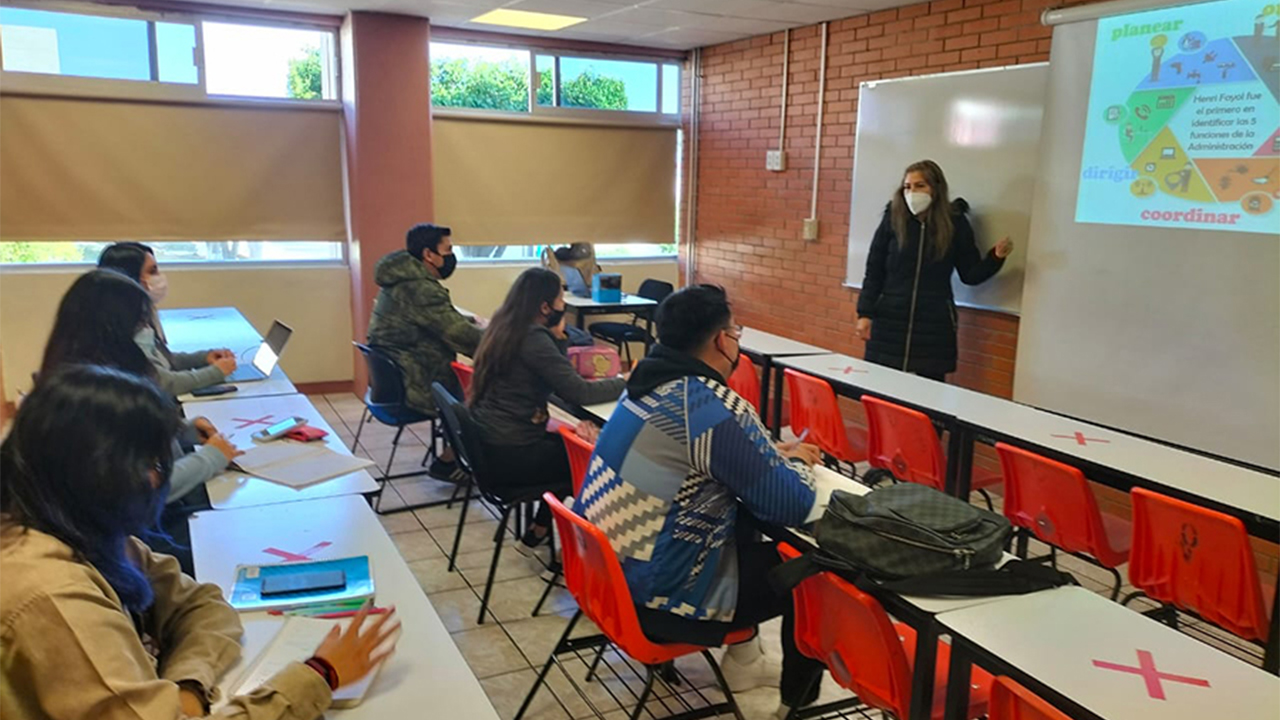 Cuenta UTSJR con profesores capacitados