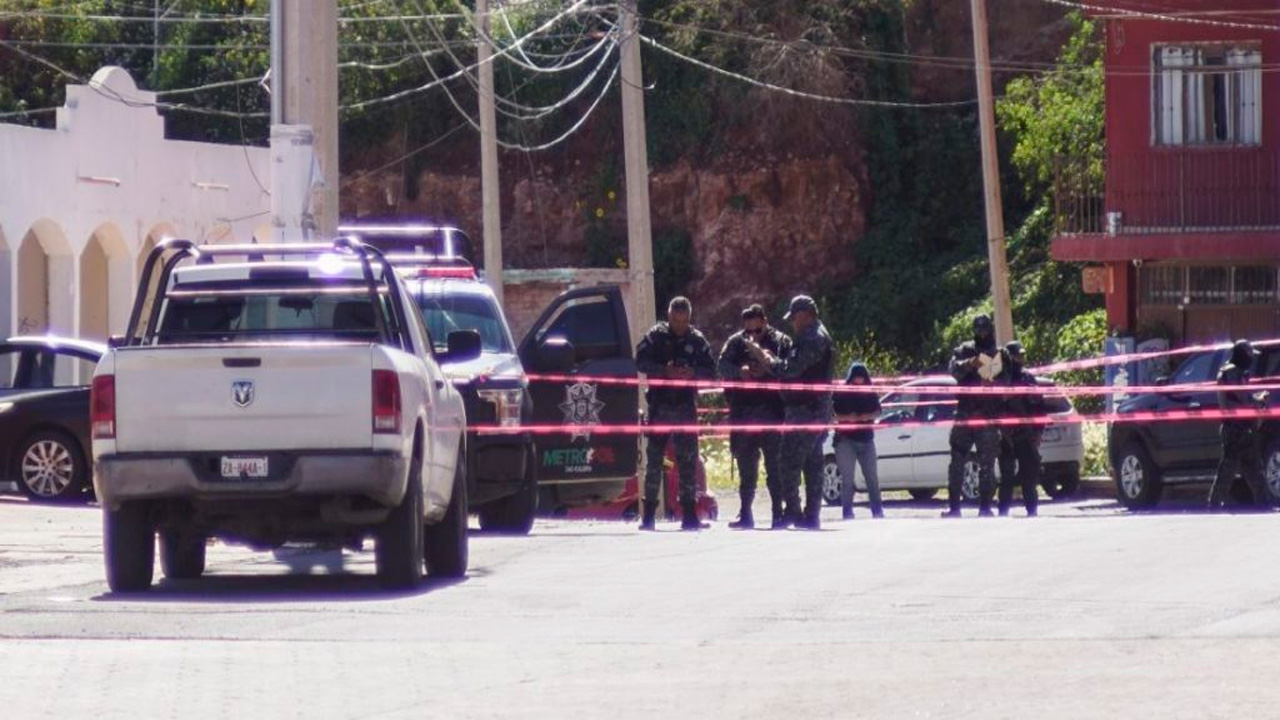 Dejan camioneta con cadáveres frente al Palacio de Gobierno de Zacatecas, confirma gobernador