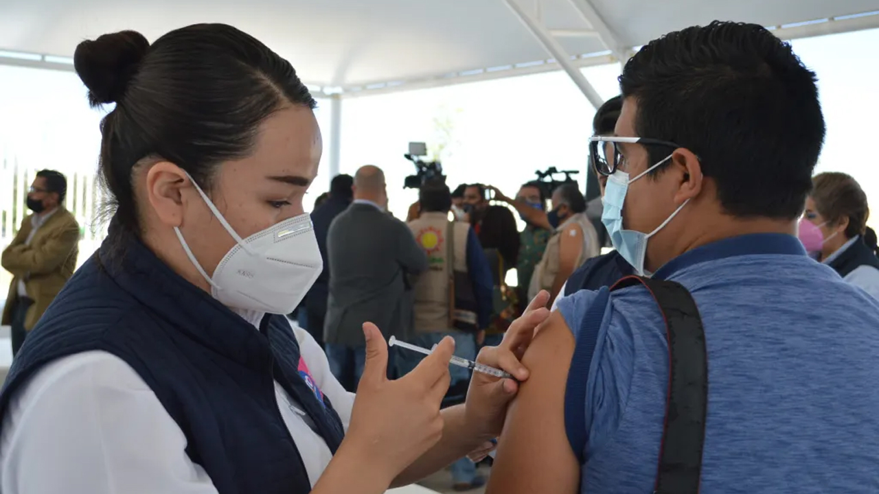 Guanajuato llega al millón 300 mil dosis de vacunas contra la influenza aplicadas para esta temporada