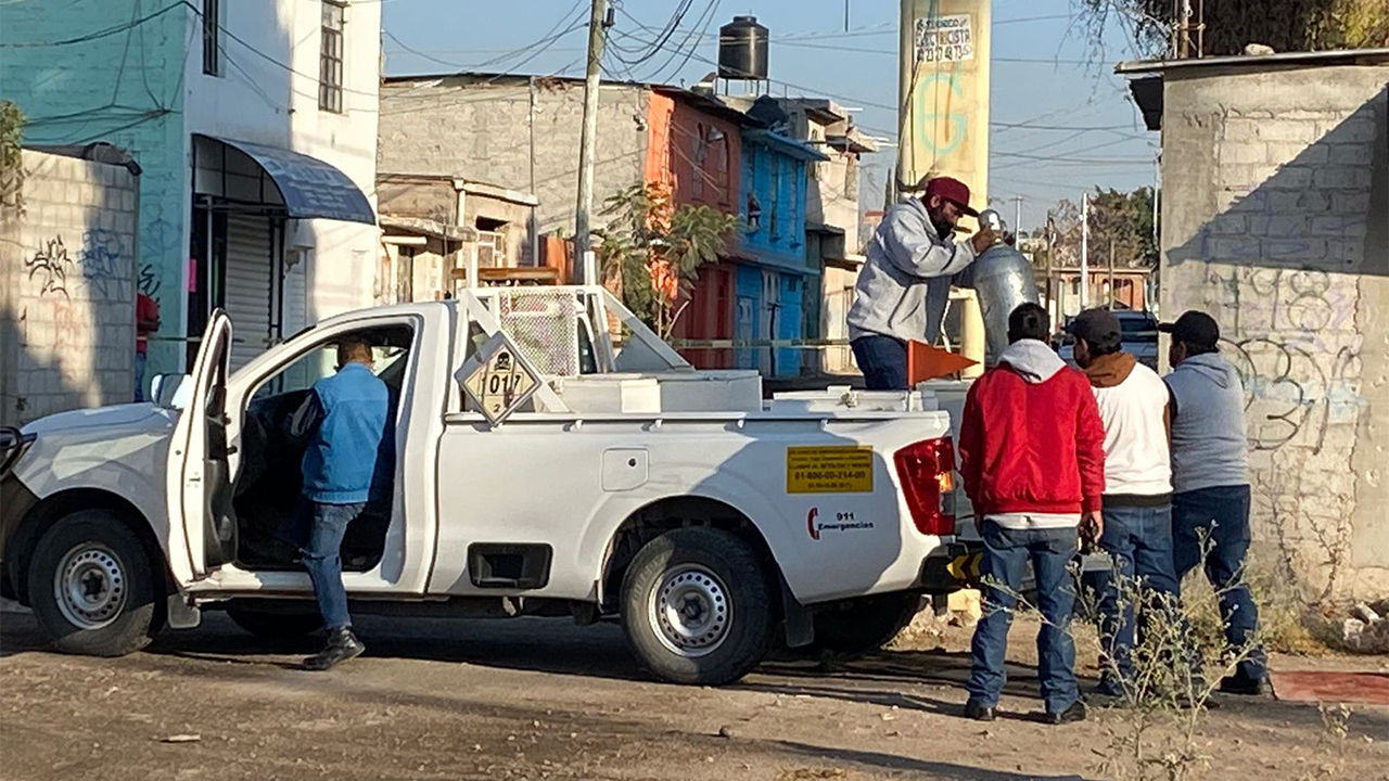 Recuperan cilindro con gas cloro en Querétaro