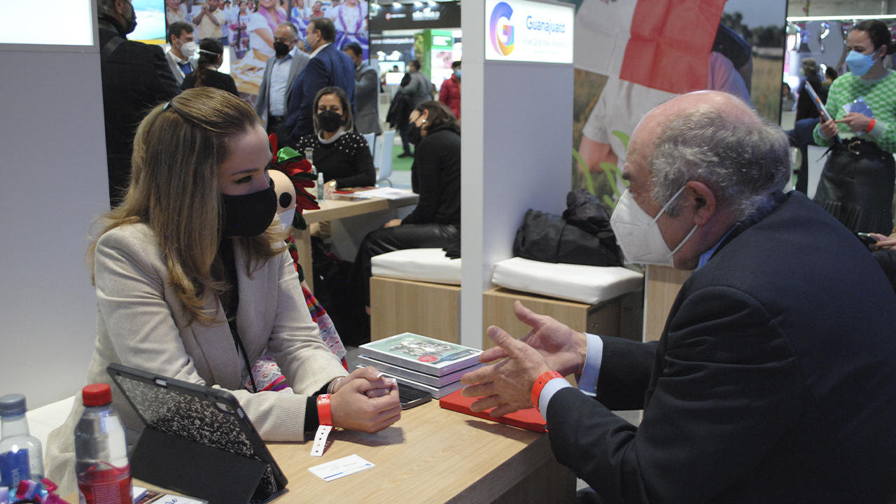 Querétaro se acerca al mercado chino en FITUR