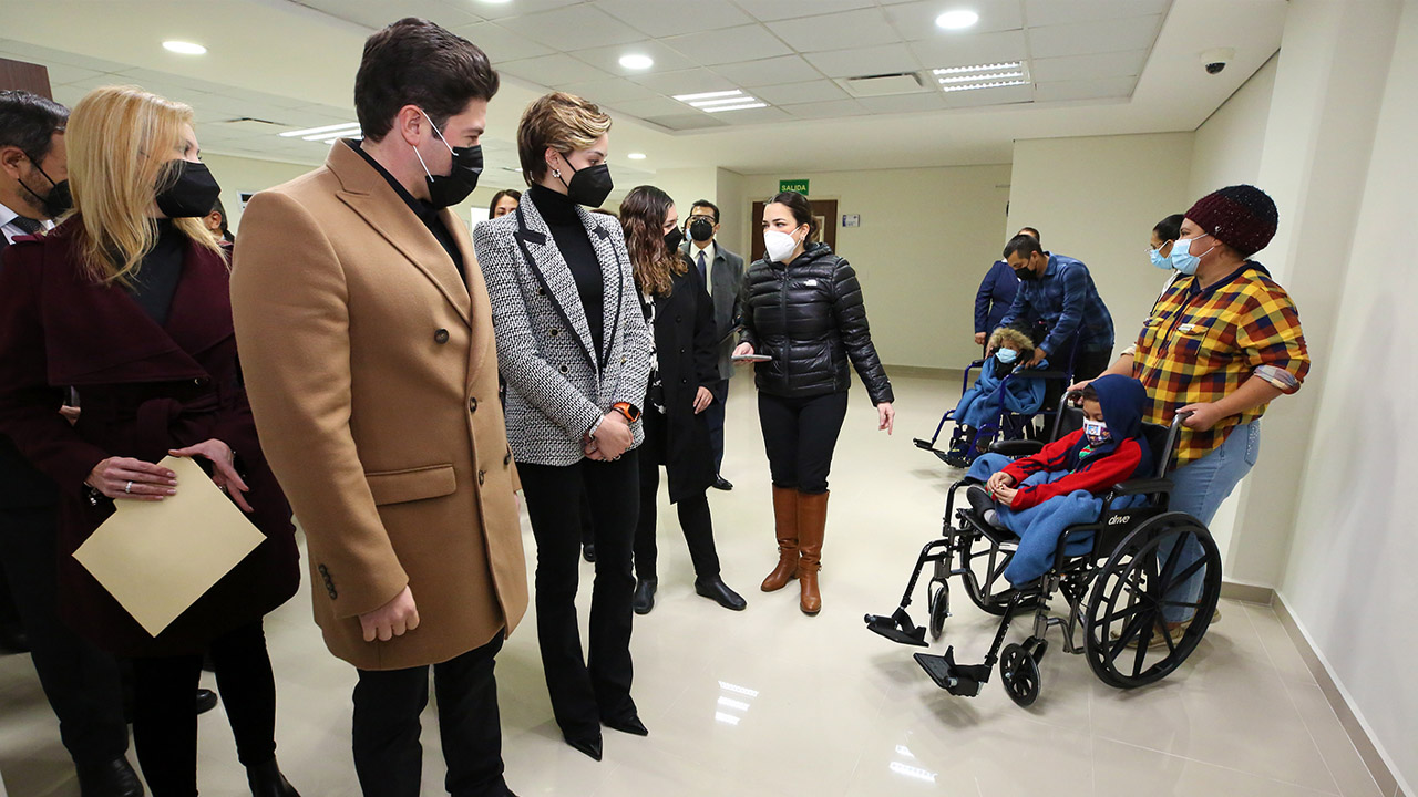 Inaugura Gobernador de Nuevo León primer área de Cobertura Universal de Cáncer Infantil