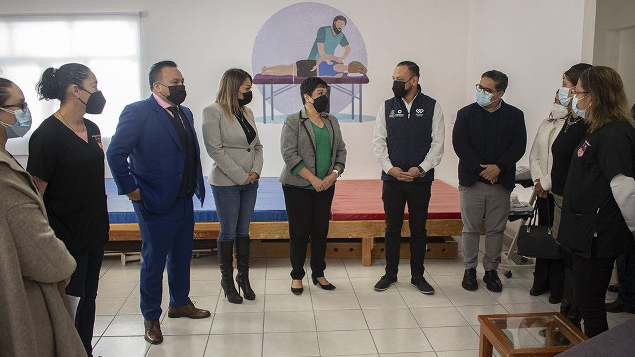 Titular de SESA entrega nueva Unidad de Rehabilitación de Huimilpan