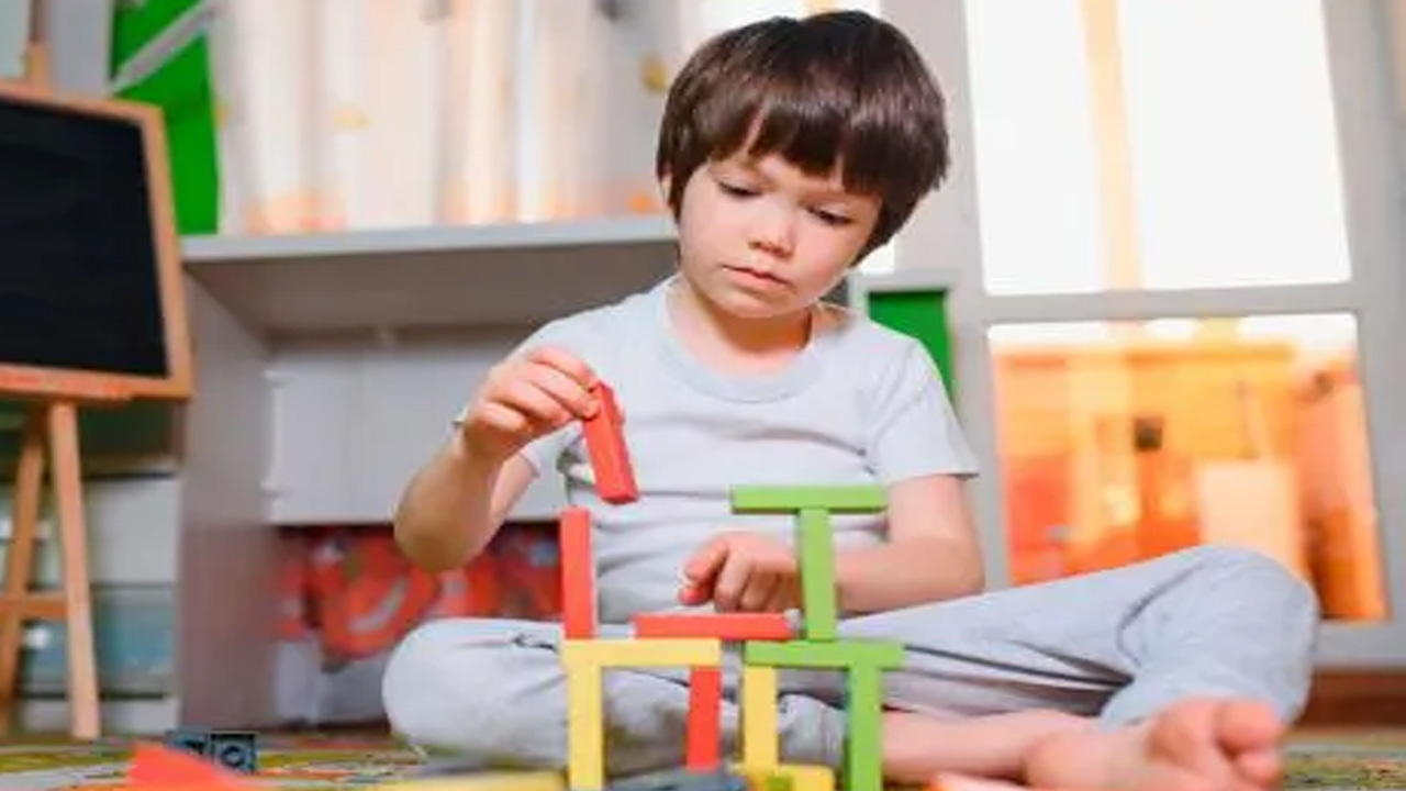 Con motivo del Día Internacional del Síndrome de Asperger informa a la población sobre este padecimiento en el Estado de Guanajuato