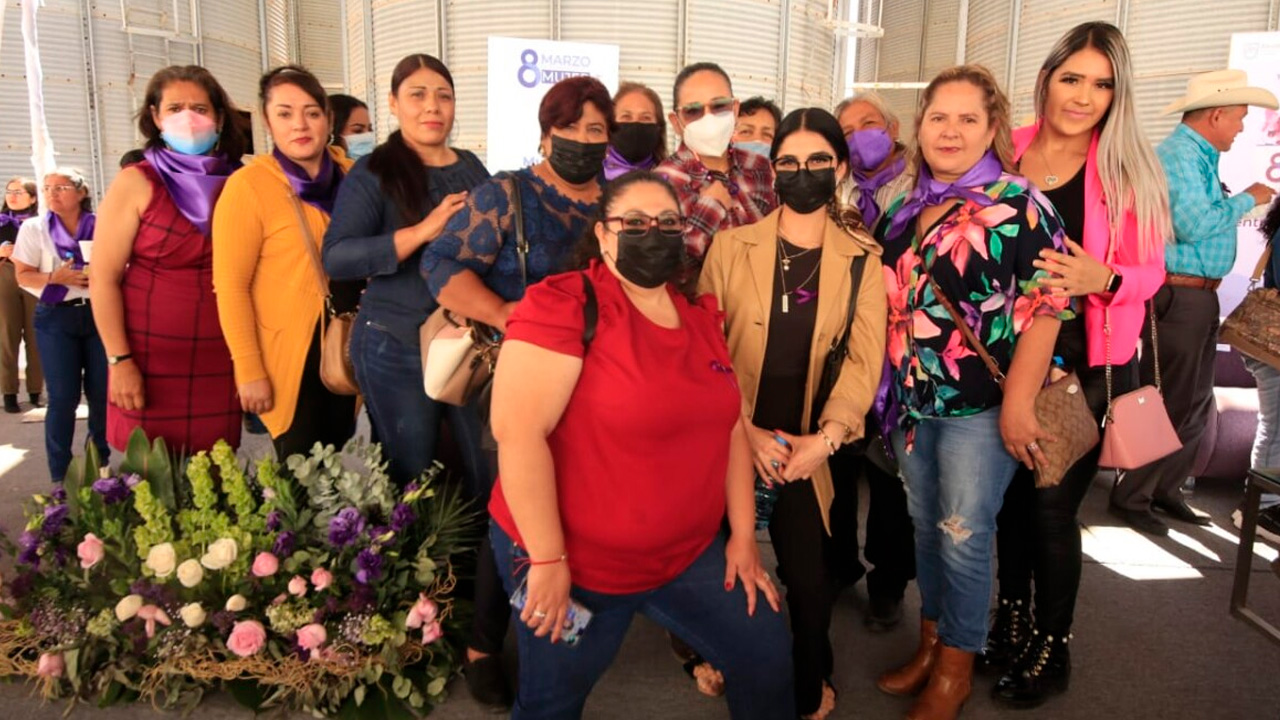 Zacatecanas rurales participan en Mesa de Diálogo Entre Mujeres