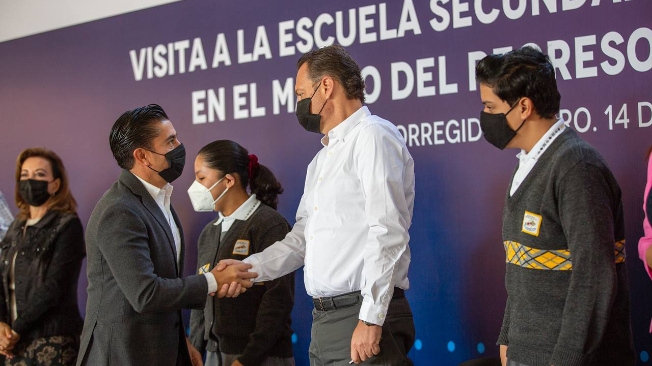 Llaman autoridades a continuar con medidas sanitarias en las escuelas