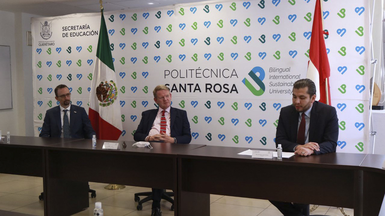 Visita Embajador de Canadá Universidad Politécnica de Santa Rosa