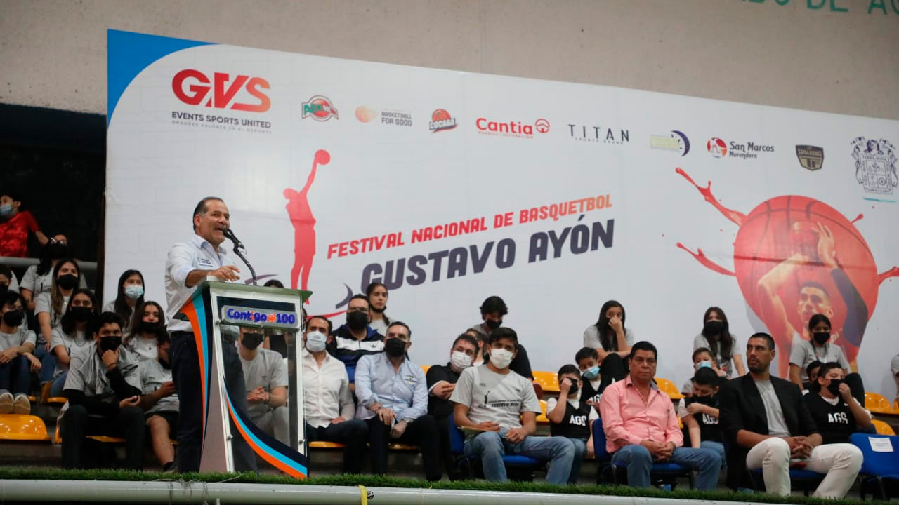 Inaugura gobernador de Aguascalientes Martín Orozco festival nacional de basquetbol "Gustavo Ayón"