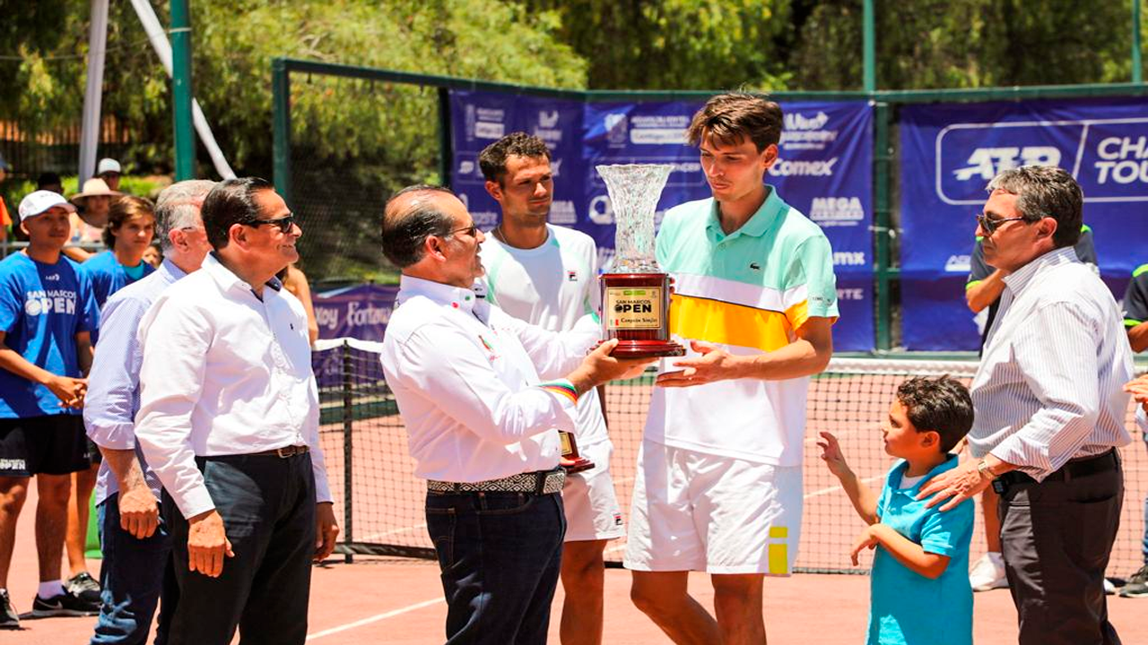 Encabeza gobernador Martín Orozco premiación de torneo de tenis San Marcos Open 2022 del Estado de Aguascalientes