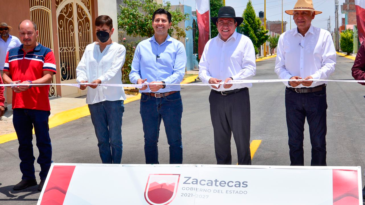 Beneficia Gobernador David Monreal a más de 200 mil usuarios con la reconstrucción de la carretera Guadalupe-Sauceda de la Borda del Estado de Zacatecas