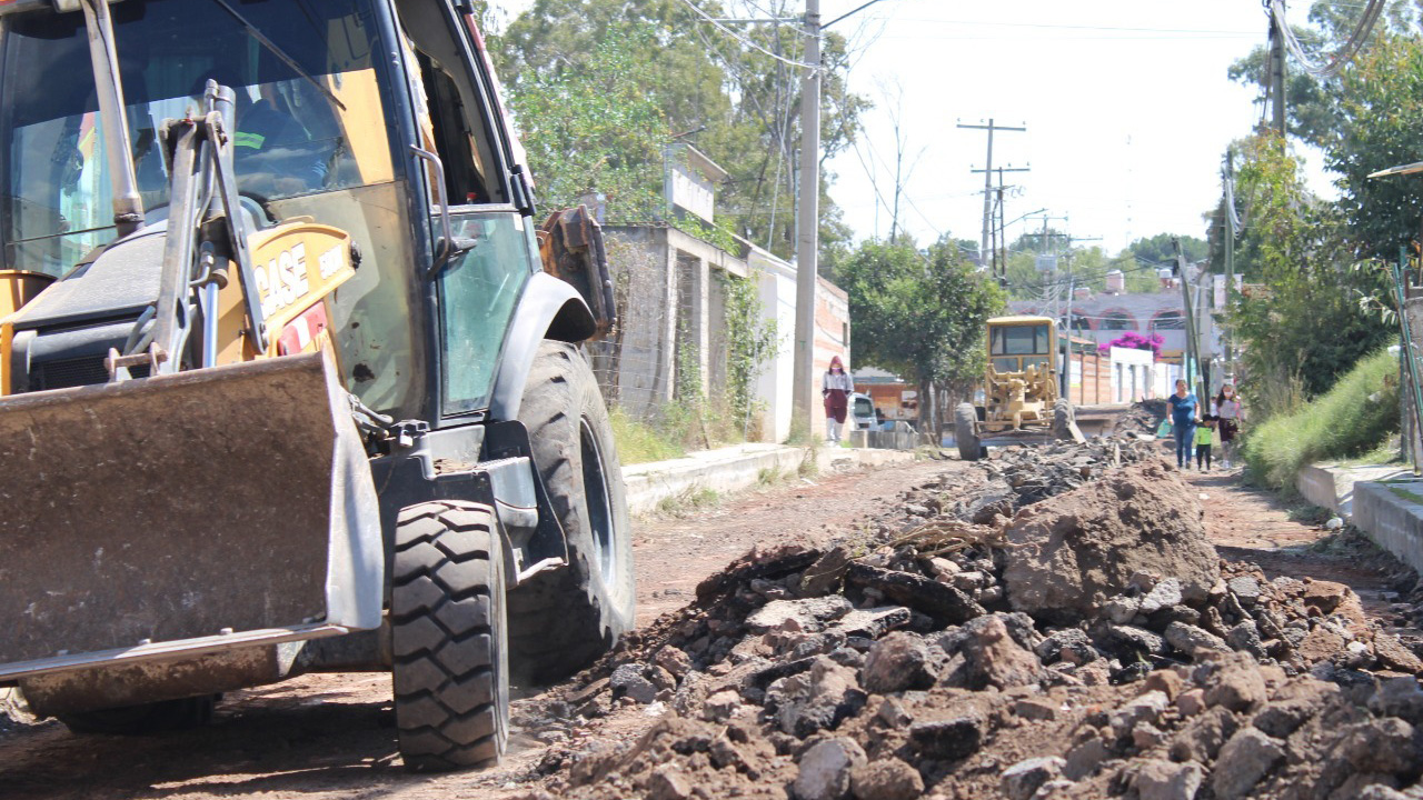 Rehabilita Ayuntamiento de Tlaxcala calles en la colonia la Joya