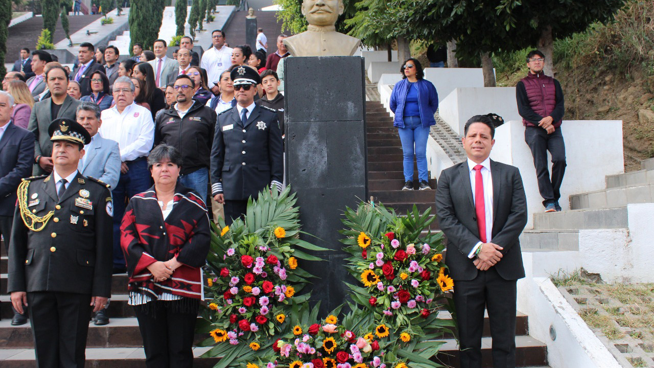 Asiste Maribel Pérez Arenas a ceremonia y desfile alusivo a la Revolución Mexicana