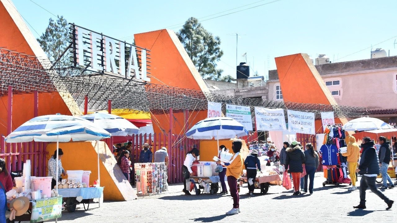 Este miércoles regresa el tianguis semanal a la explanada del recinto ferial en Huamantla