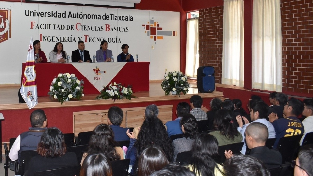 Ciencias Básicas de la UATx es sede del “XIX Seminario de Matemáticas Aplicadas”