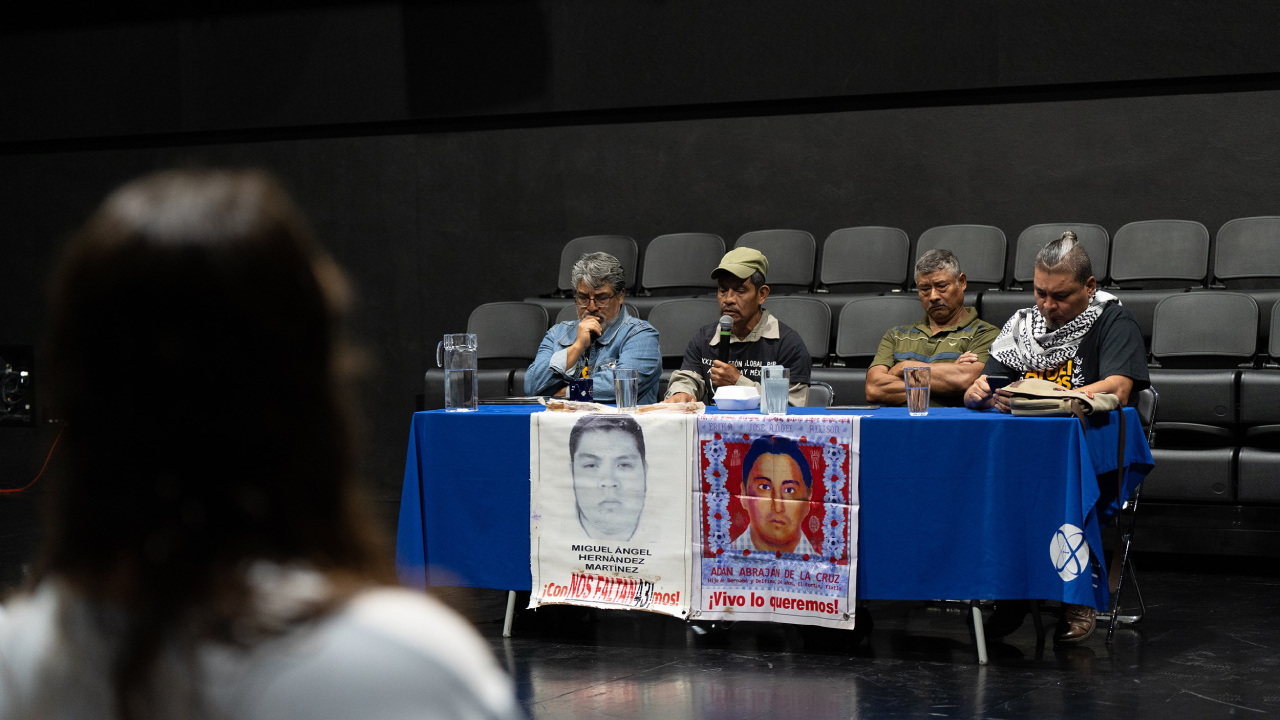 Recuerdan a los normalistas de Ayotzinapa a 10 años de su desaparición