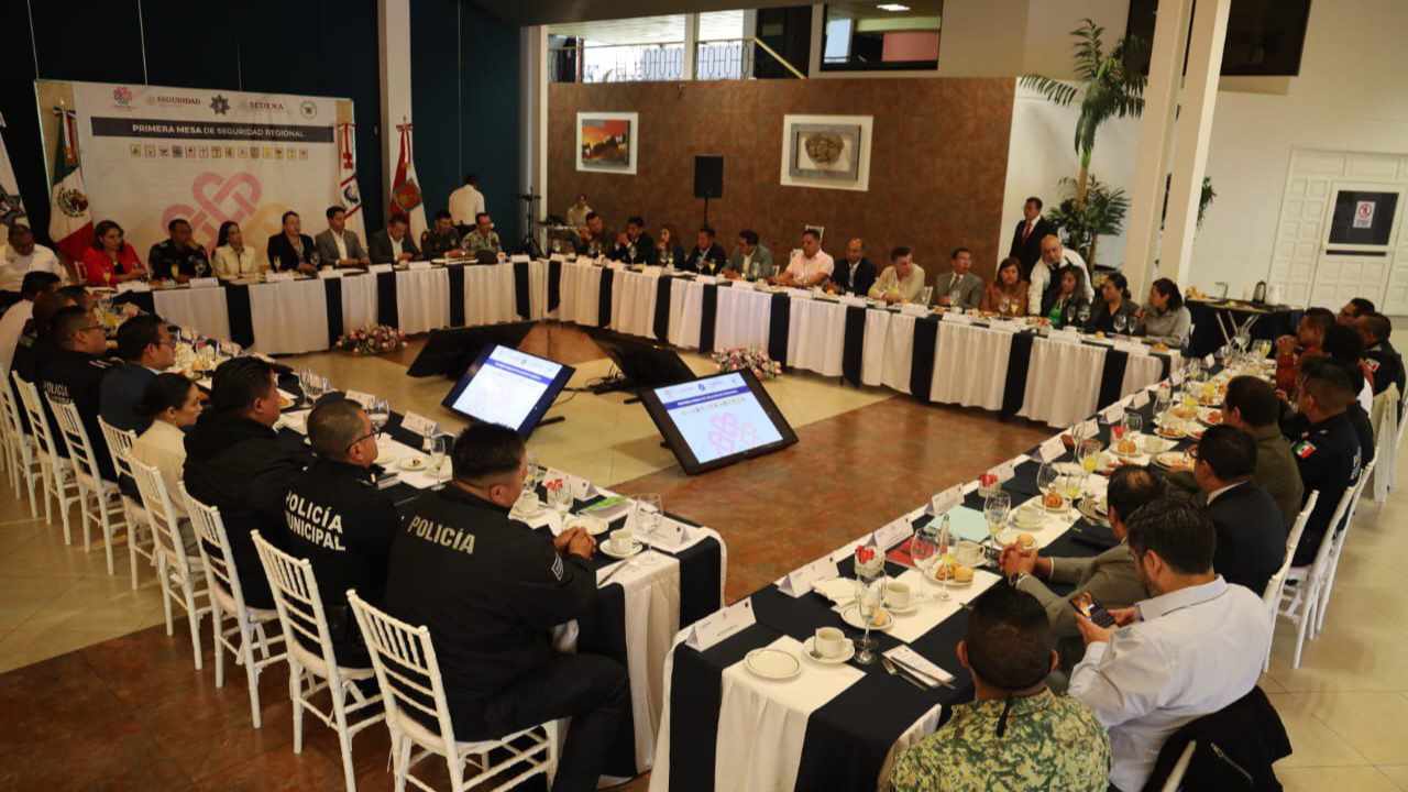 Celebran en Chiautempan primera mesa regional de seguridad.