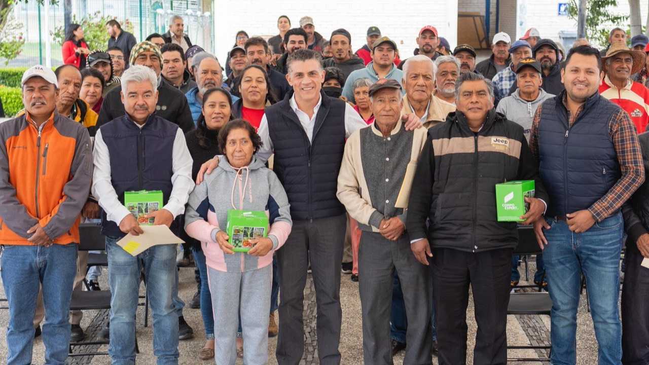 Fortalece Ayuntamiento de Tlaxcala el campo local con insumos para productores de maíz