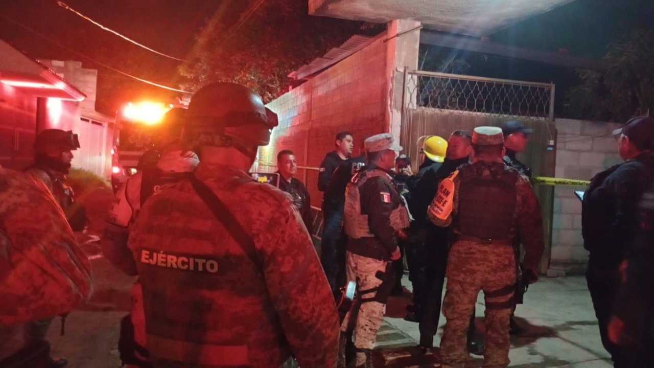 Brinda el presidente municipal de Tlaxcala de Xicohténcatl, Alfonso Sánchez, su respaldo a las familias afectadas por explosión en Acuitlapilco