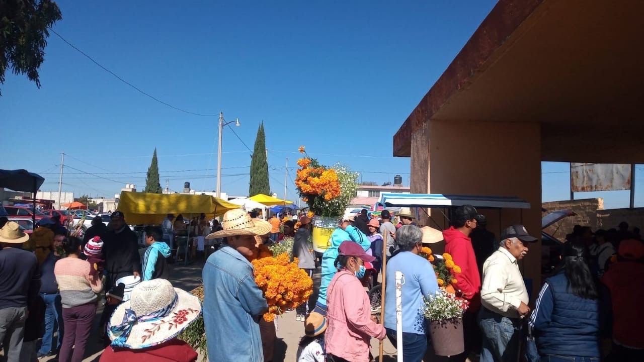 Extiende Ayuntamiento de Huamantla horarios en los panteones por celebración de día de muertos