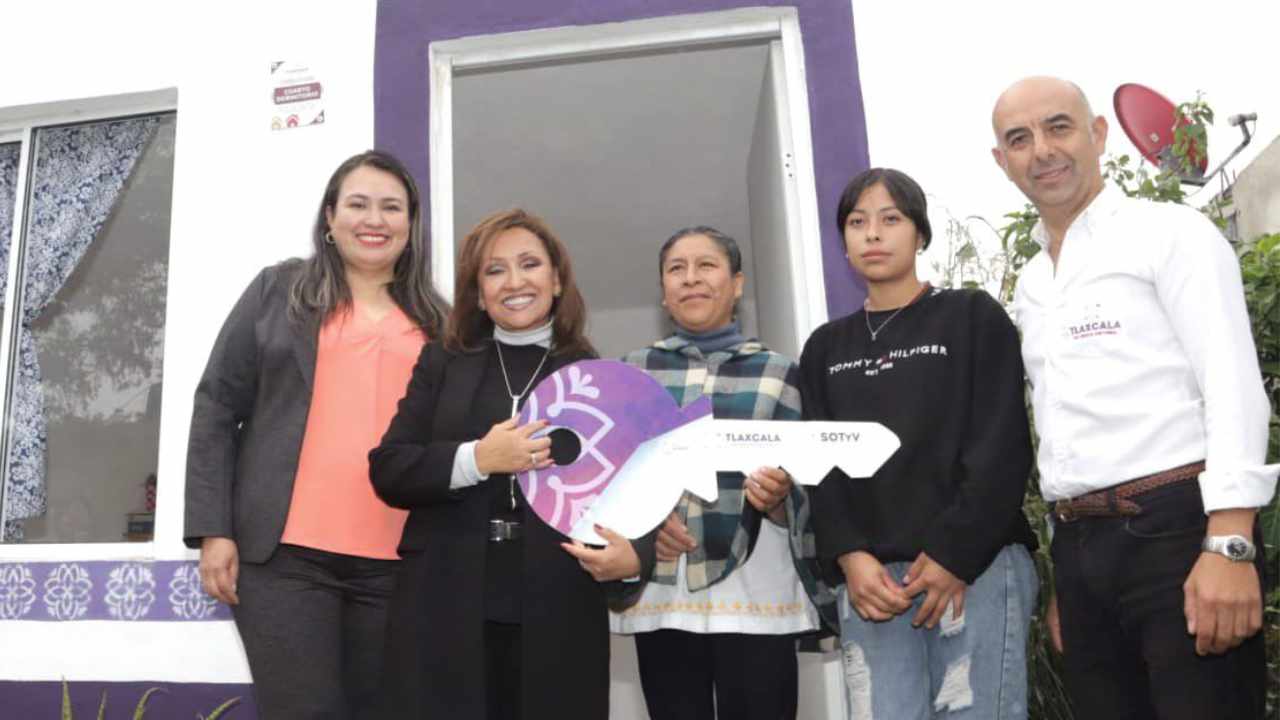 Gobernadora Lorena Cuéllar Apoya a Blanca Angulo en Cumplimiento de Sueños para Chiautempan