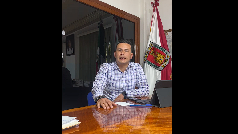 El presidente municipal de Apetatitla informa sobre los avances del plan municipal de desarrollo