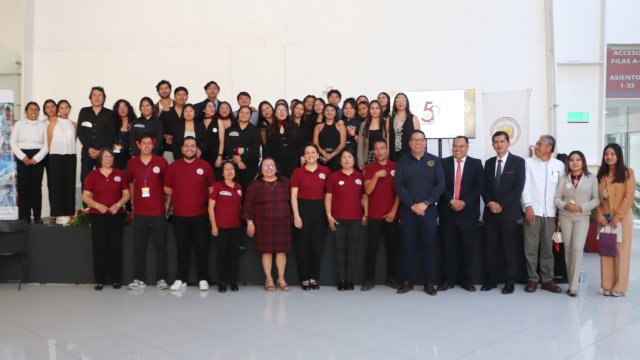 Estudiantes de Turismo Internacional de la UATx organizan Tercera Expo Turismo: Pueblos Tlaxcaltecas, Identidad Cultural