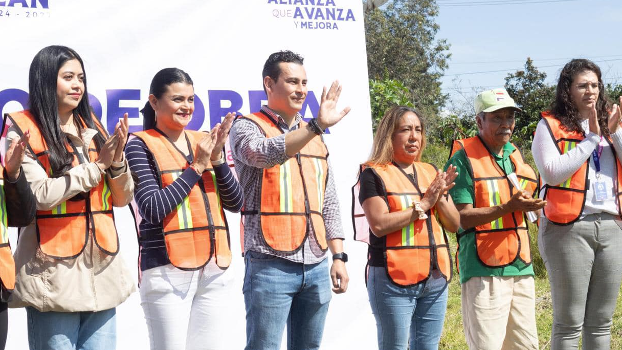 Apetatitlán inicia mantenimiento del tanque elevado de agua potable